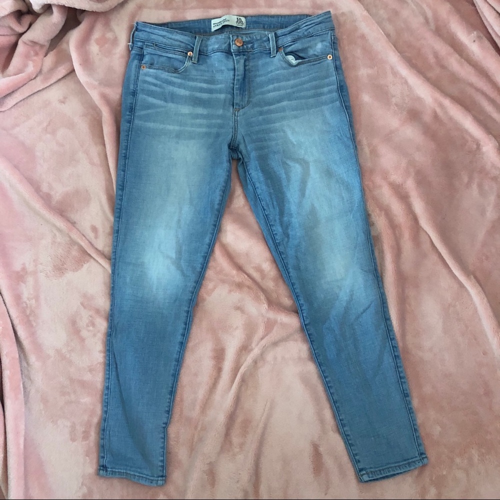 Abercrombie & Fitch ankle skinny jean size:10